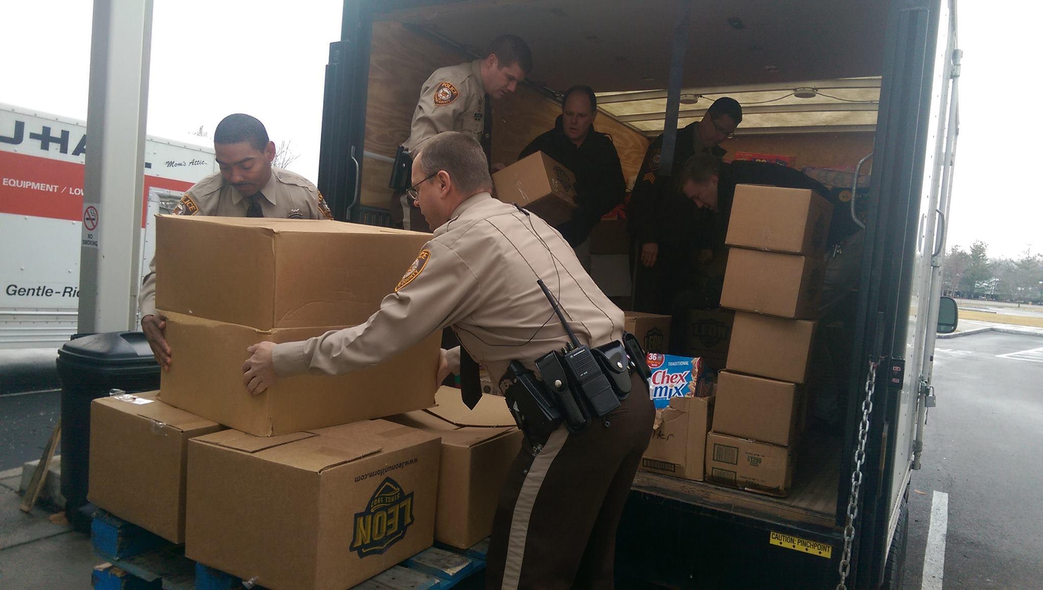 St. Louis County Police Donate 2,800 Pounds Of Food Given