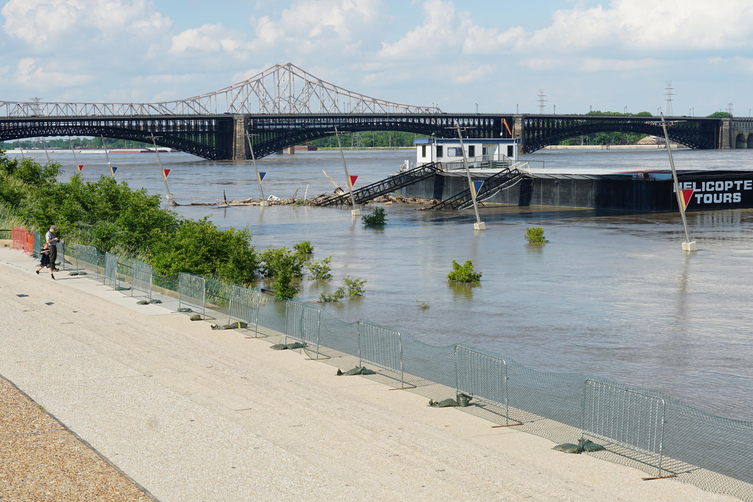 Mississippi River Crested, But The Waters Remain High For Now | St. Louis Public Radio