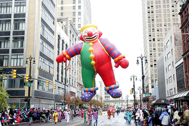 Some restrictions along Detroit's Thanksgiving Day parade route this ...