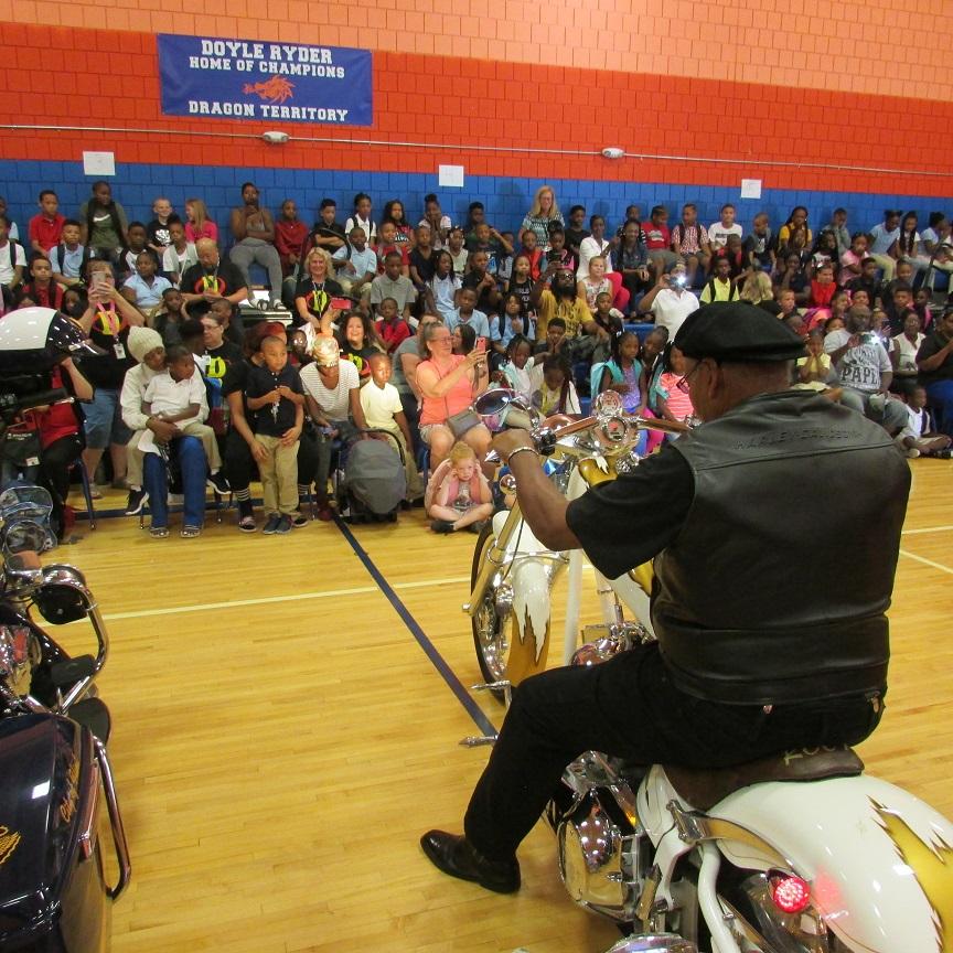 First day of school off to a 'roaring' start at one Flint elementary