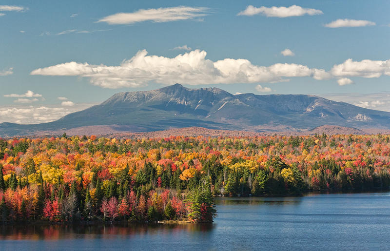 Fall Foliage LeafPeeping in Maine Brings Tourists and Beauty to the
