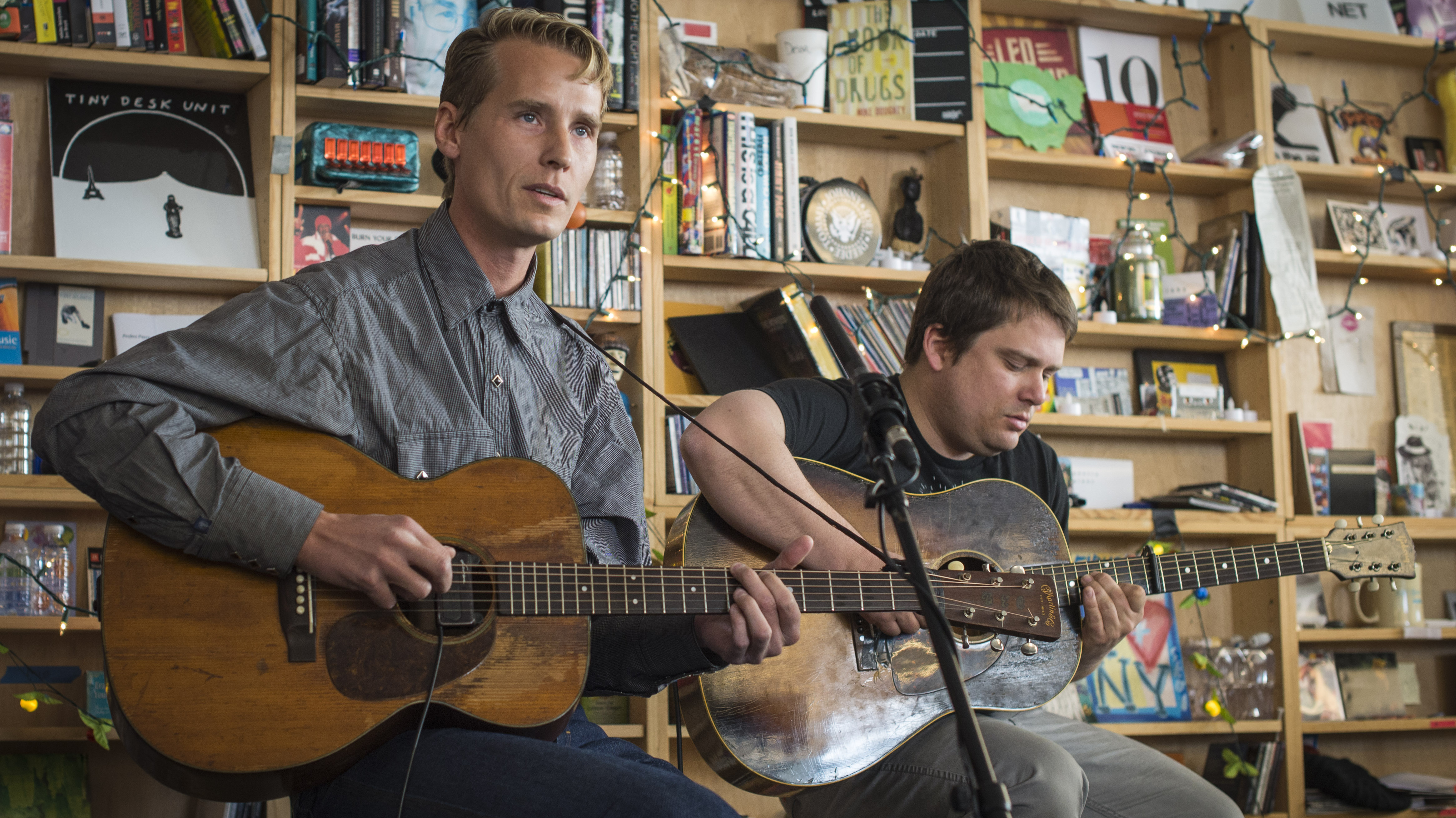 Tom Brosseau Tiny Desk Concert Wprl