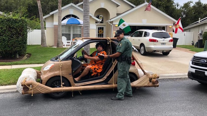 picture of flintstone car