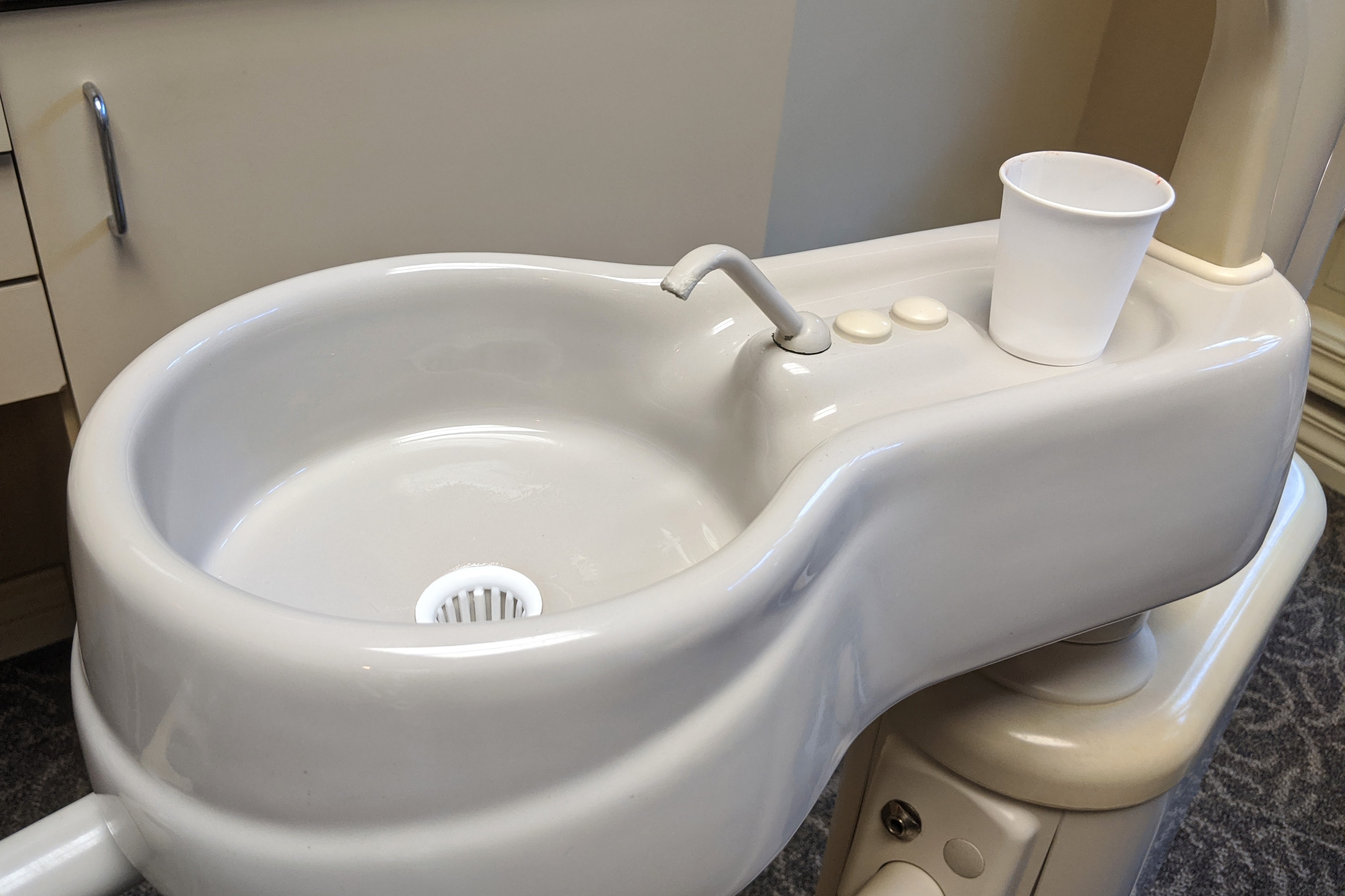 A Dentist And A Hygienist Describe How Covid 19 Disrupts Even Routine Teeth Cleanings Hppr