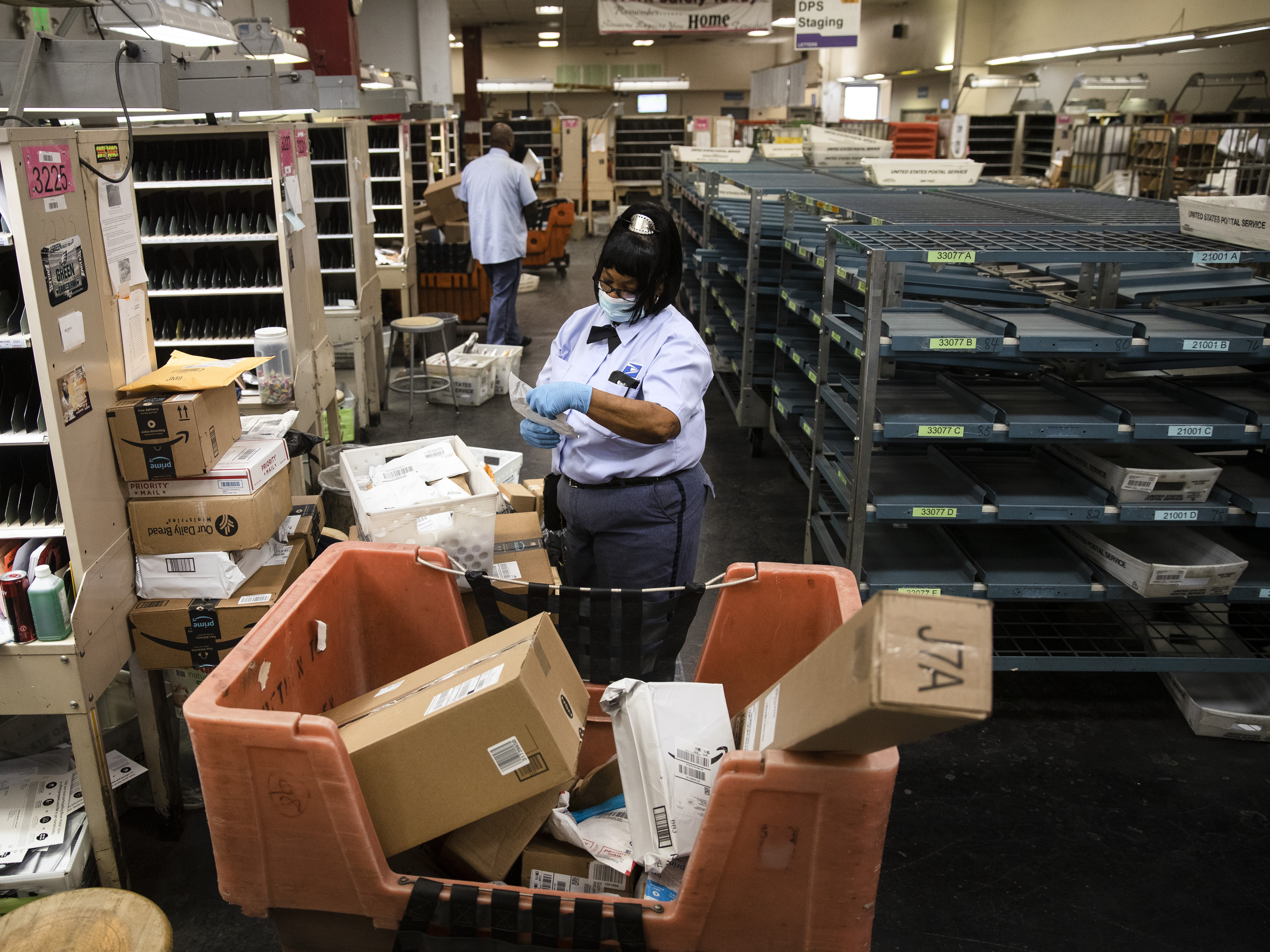 Pending Postal Service Changes Could Delay Mail And Deliveries Advocates Warn Maine Public