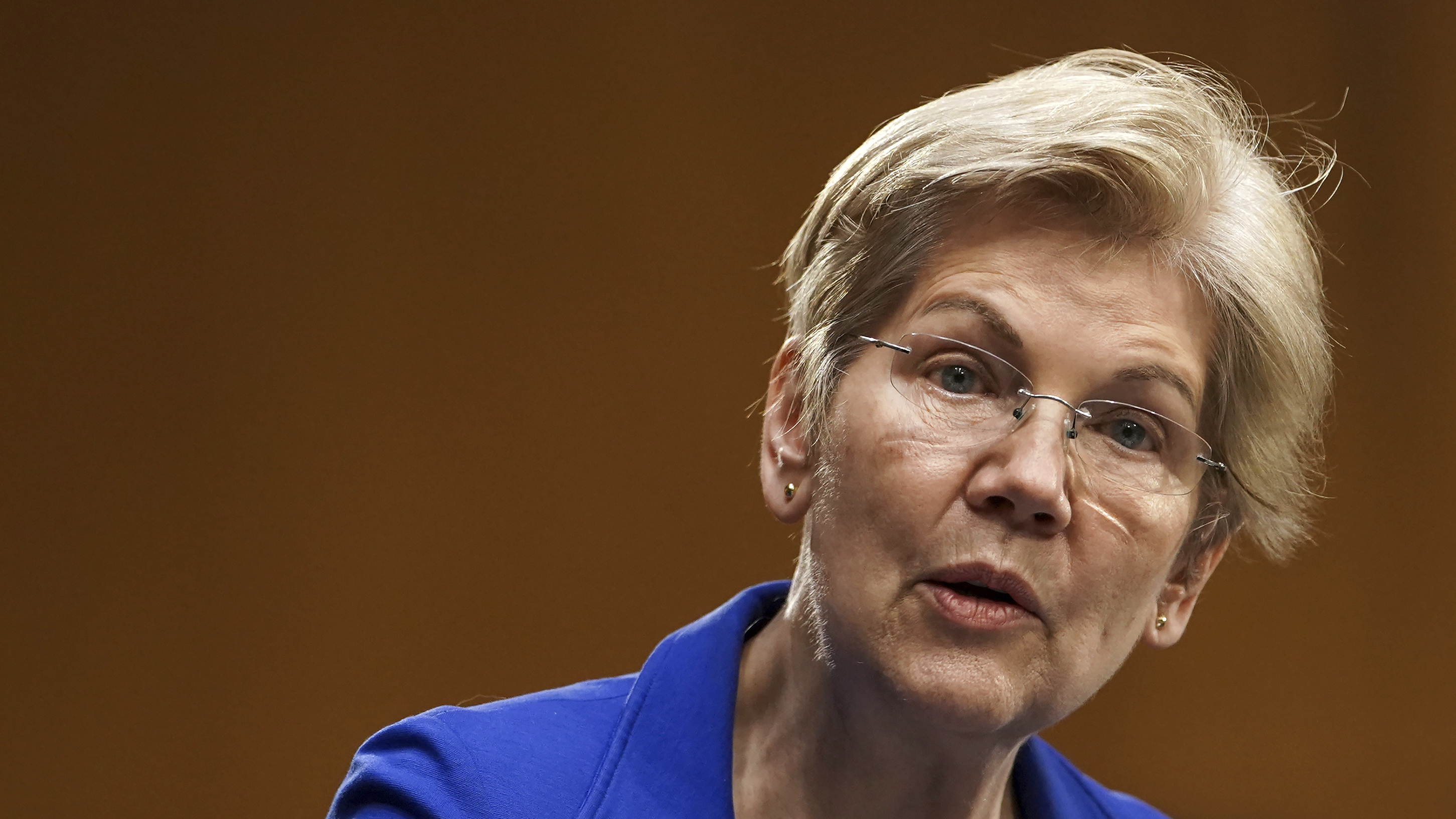 Elizabeth Warren Stitches The Stories She Says Help Us Learn To Persist Public Radio Tulsa