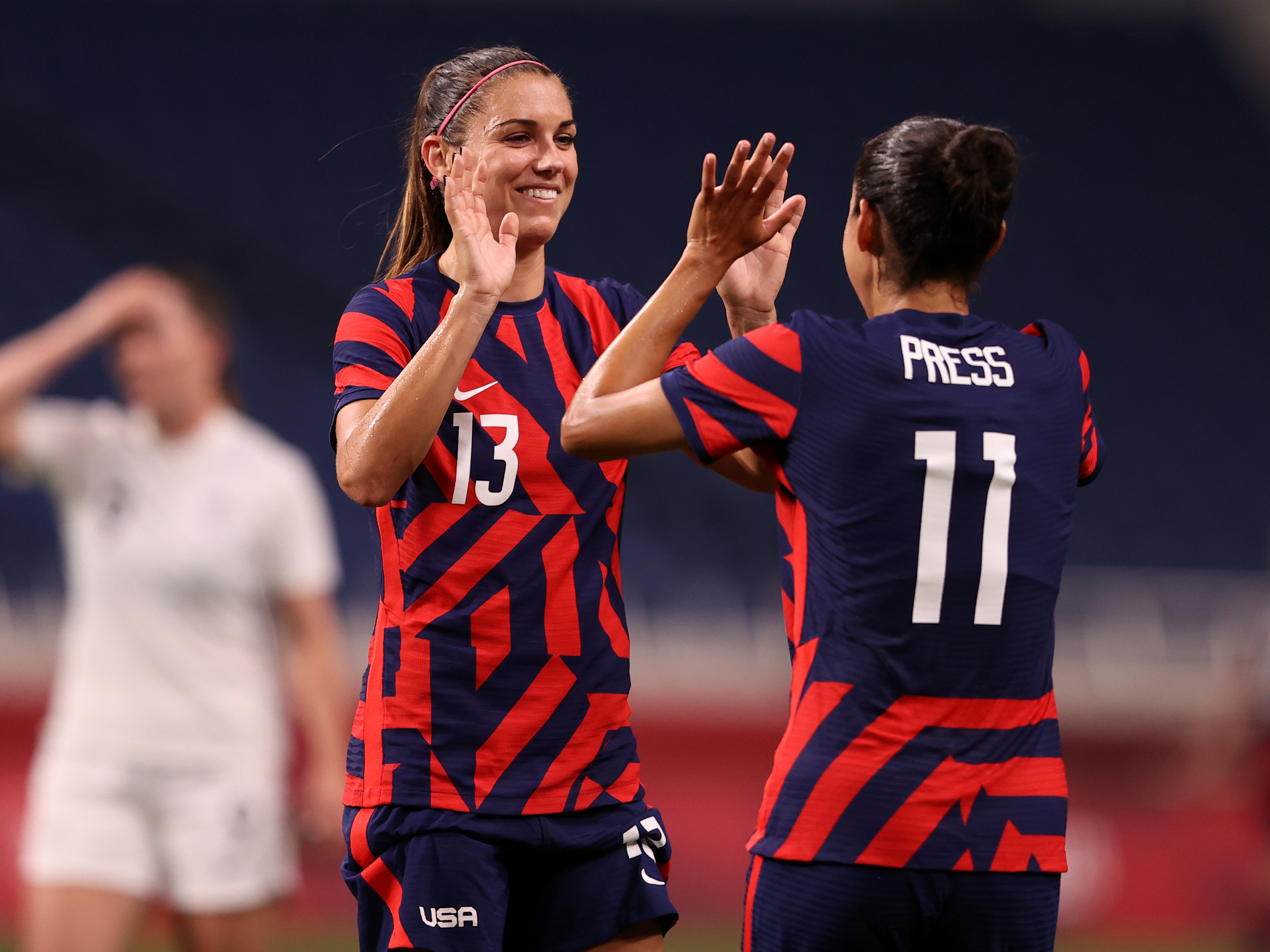 U S Women S Soccer Team Beats New Zealand In A Much Needed Olympics Comeback Kawc