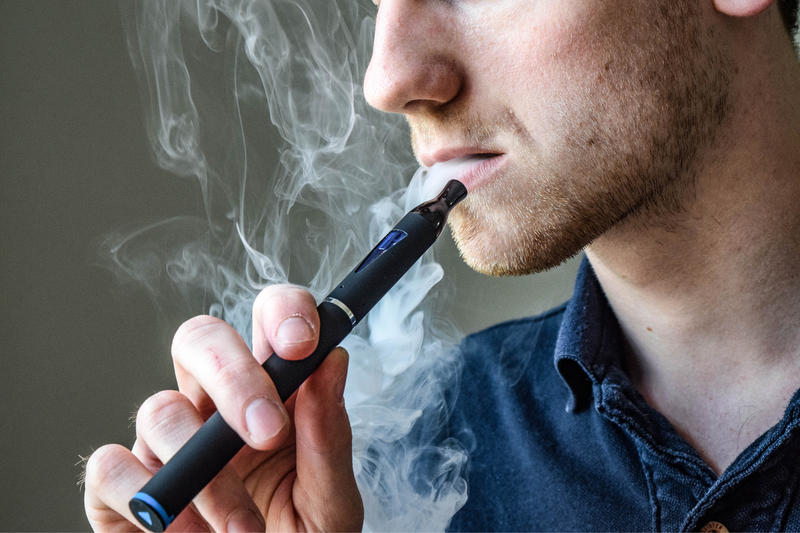 Lawmaker Looks To Tie Vaping Smoking Tobacco Health News Florida