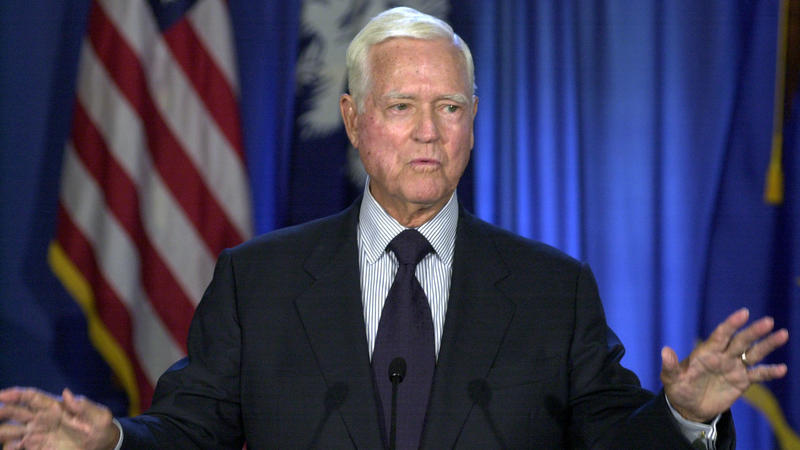 Former Sen. ‘Fritz’ Hollings, 97, Has Died