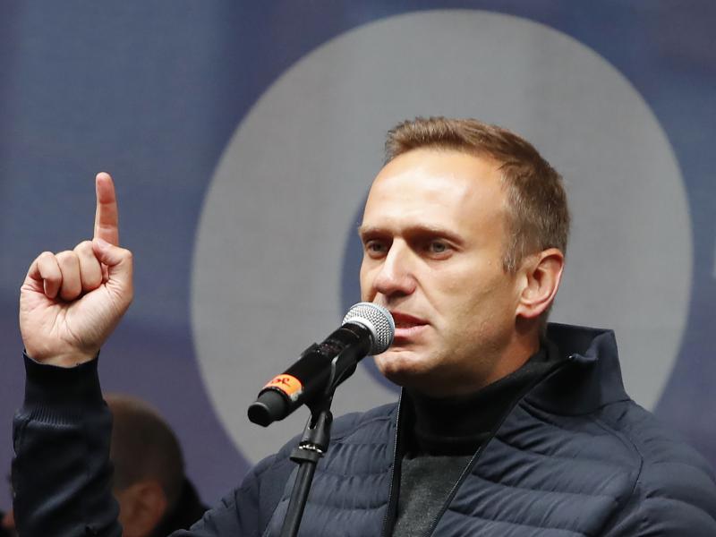 Russian Opposition Leader Navalny Links Moscow Prosecutor To Luxury Properties Abroad - Lakeshore Public Radio