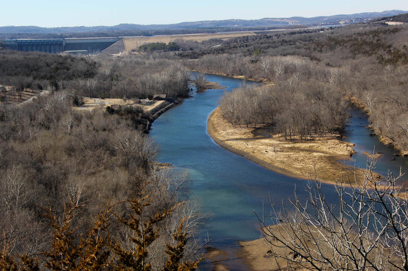 Missouri Environmentalists Sue EPA, Seeking To Stop Runoff Pollution In Lakes - KBIA