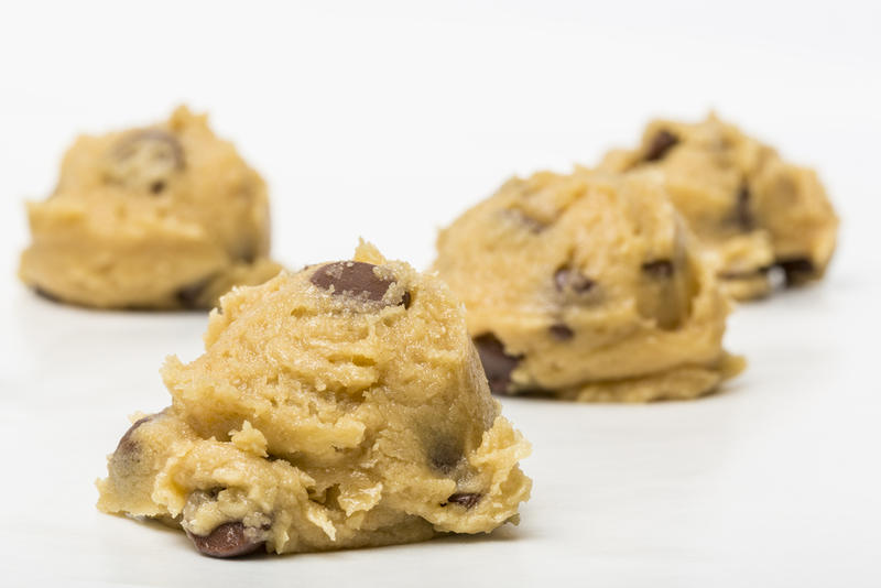 Can I Eat Raw Cookie Dough? FDA And CDC Say No HPPR