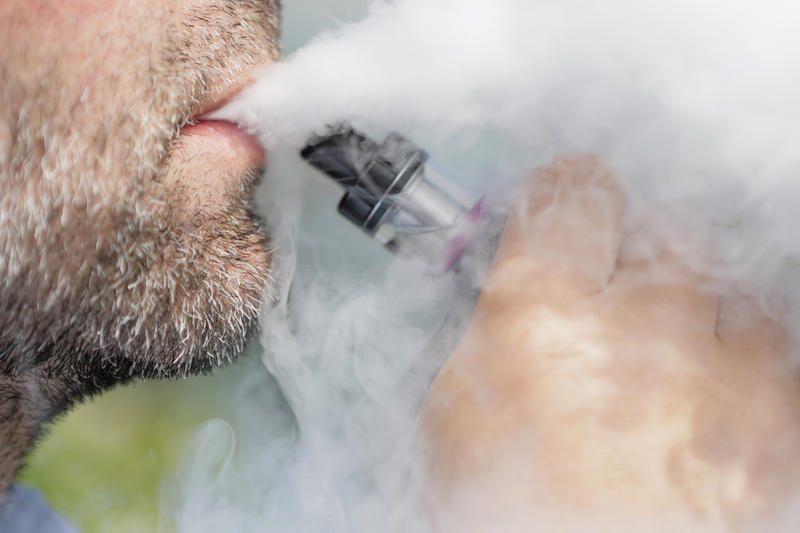 The Vaping Illness Outbreak What We Know So Far Health News Florida