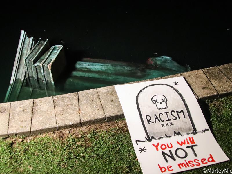Protesters Topple Christopher Columbus Statue in Richmond and Throw It In a Lake, Another Columbus Statue Beheaded in Boston