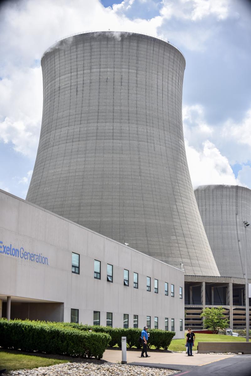 Exelon Threatens To Close Byron, Dresden Nuclear Plants