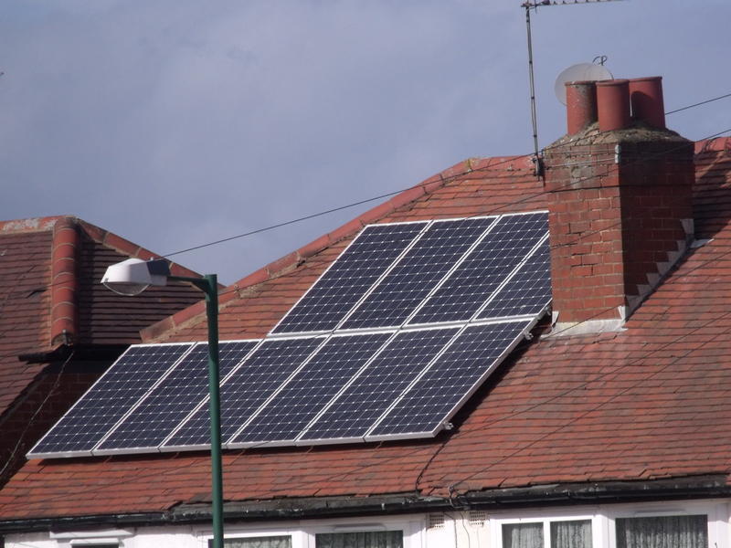 Environmental Groups Ameren Illinois Spar Over Solar Power Rebates 