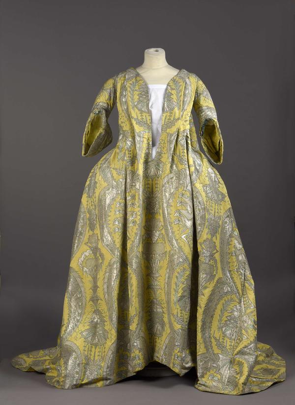This rare 1700s <em>robe volante, </em>or "flying dress," was recently purchased by Palais Galliera, a fashion museum in Paris.