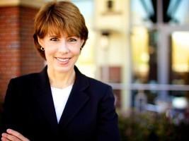 Gwen Graham, a lawyer and administrator in the Leon County, Fla., school district, says she'll seek the Democratic nomination to challenge Republican Rep. Steve Southerland next year.