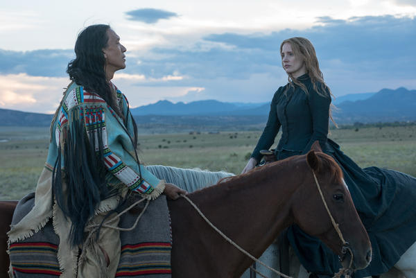 In <em>Woman Walks Ahead</em>, an artist and activist from New York City (Jessica Chastain) travels to North Dakota to make a portrait of Sitting Bull (Michael Greyeyes).