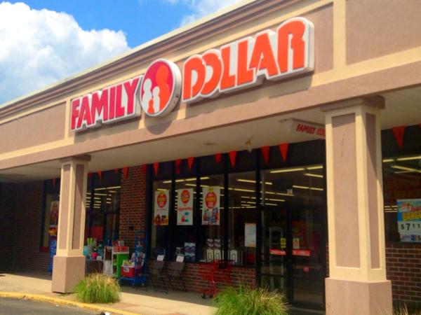 Dollar Tree To Close Up To 390 Family Dollar Stores 