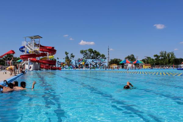 garden city swimming pool