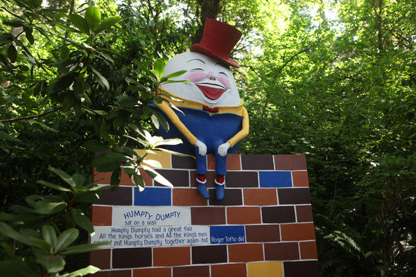 Along Storybook Lane, one of the park's original features, visitors encounter nursery rhyme and fairy tale characters like Hansel and Gretel and Humpty Dumpty. 