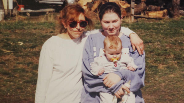 Carolyn DeFord is pictured with her daughter and mother, Leona Kinsey, in La Grande, Ore., in their last photograph together before Kinsey disappeared in October 1999.