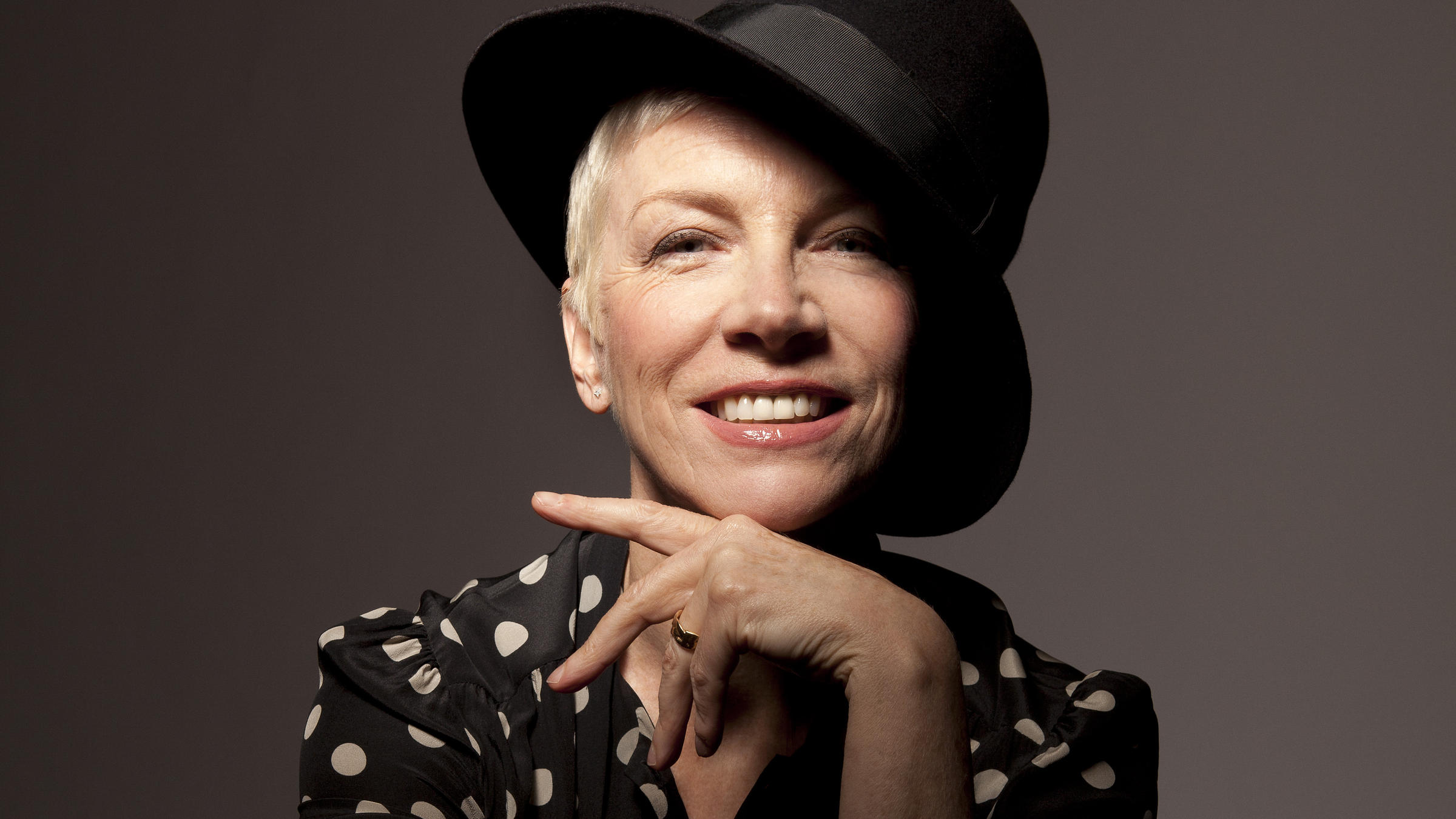 annie lennox on world cafe