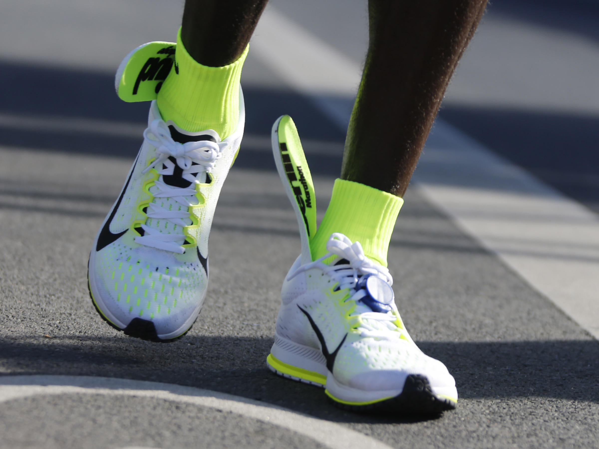 marathoner comes up short on world record afte