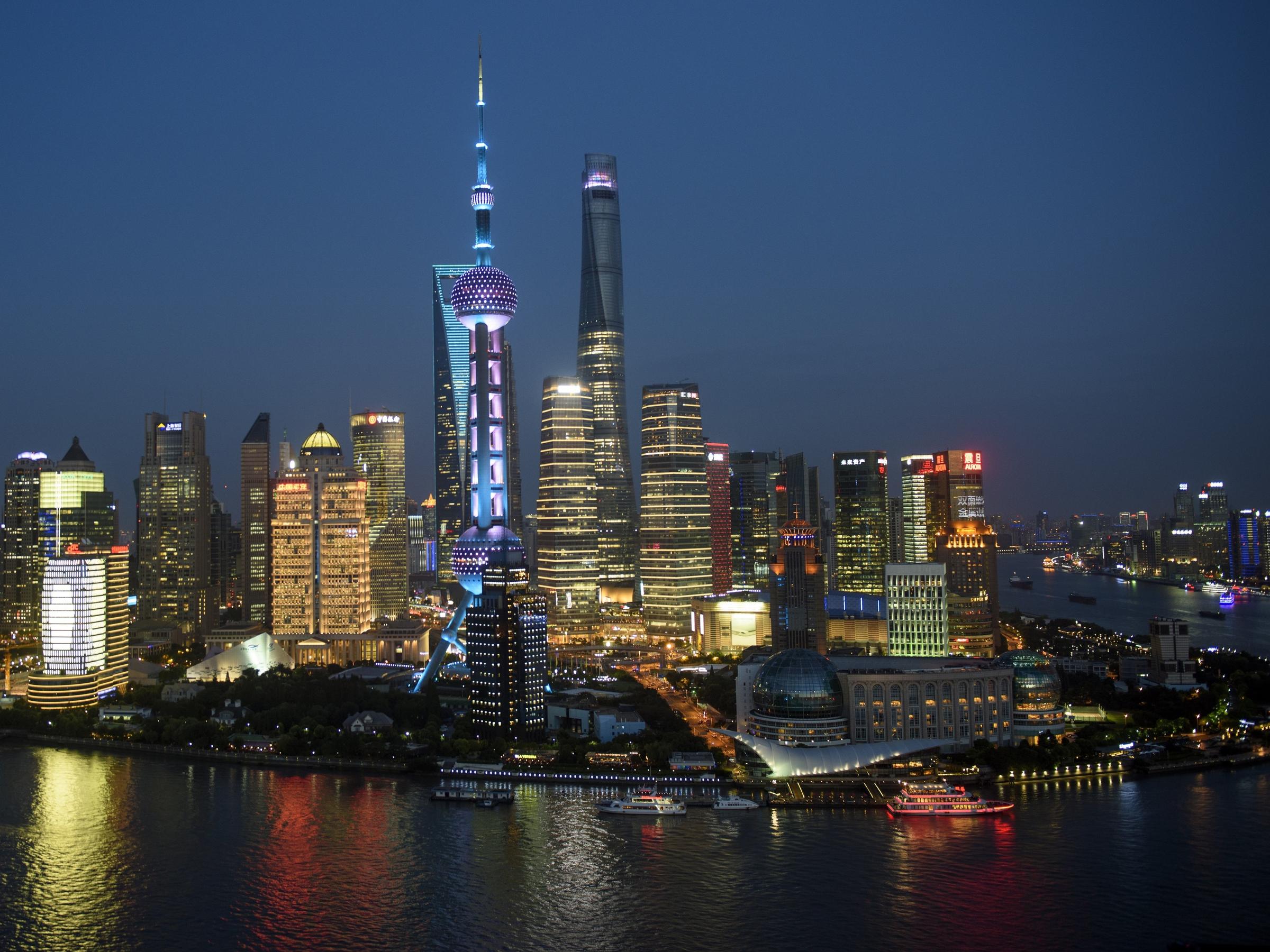 Sluggish Economy Doesn't Dampen Shanghai's Housing Prices | WSIU