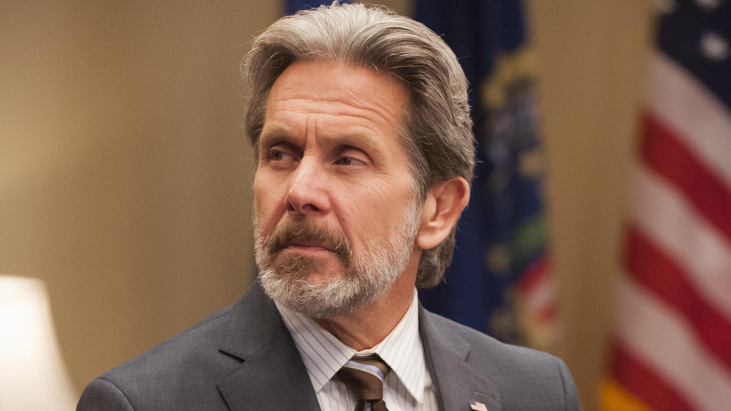 Next photo of Gary Cole