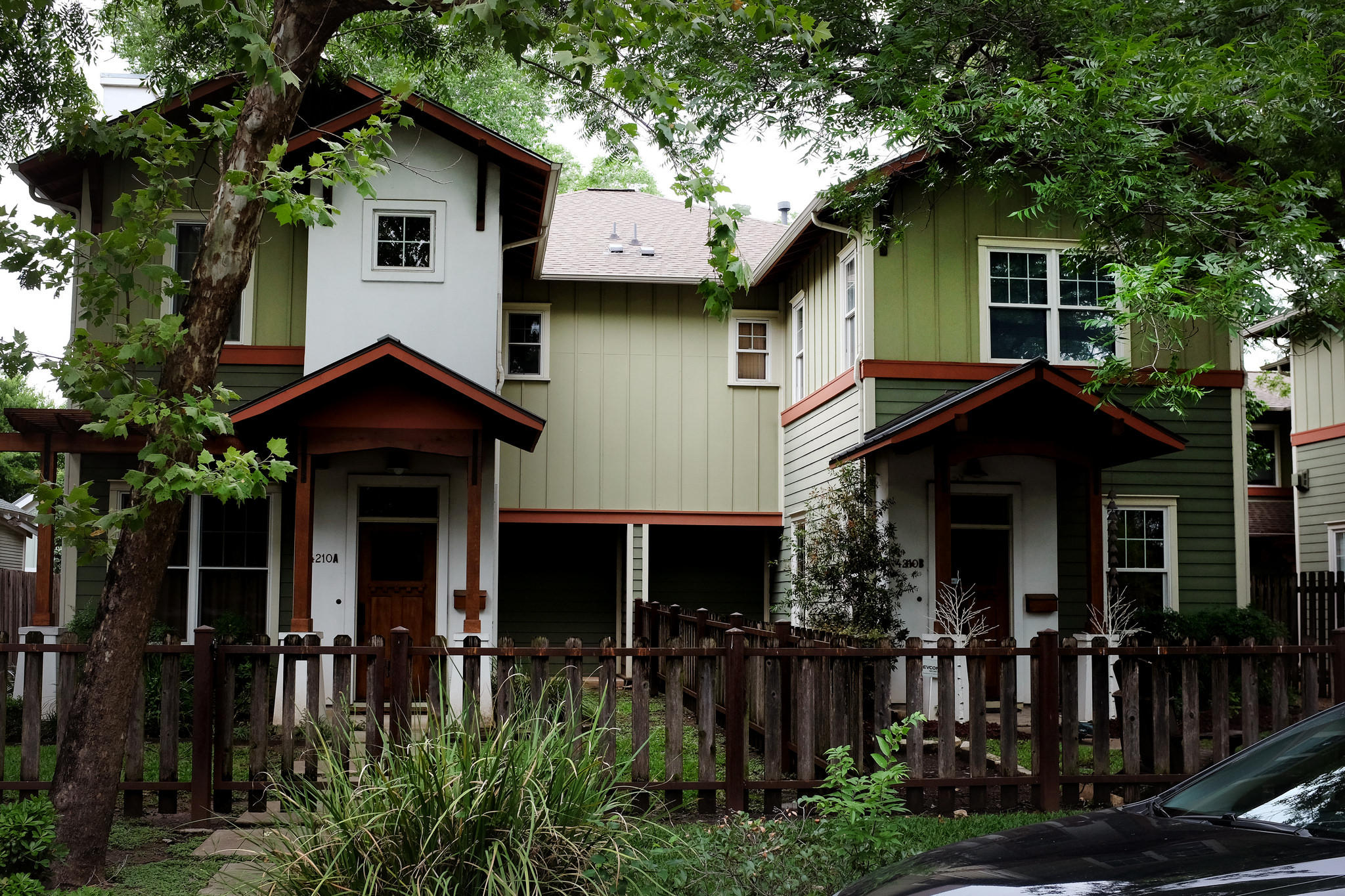 In Hyde Park, A Row Over Housing Density, Historic Preservation And