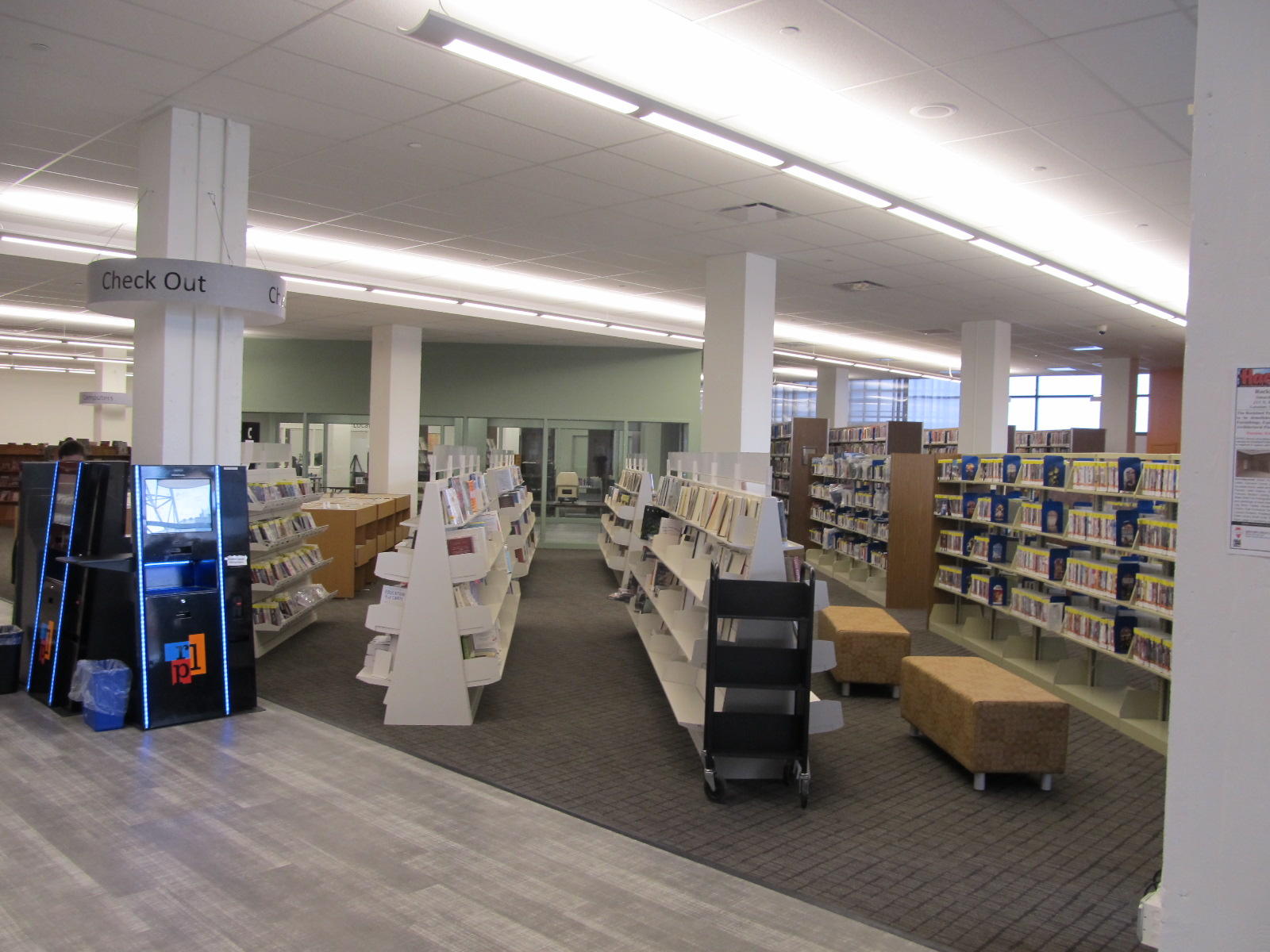 Rockford Library Settling Into Its Temporary Home Peoria Public Radio