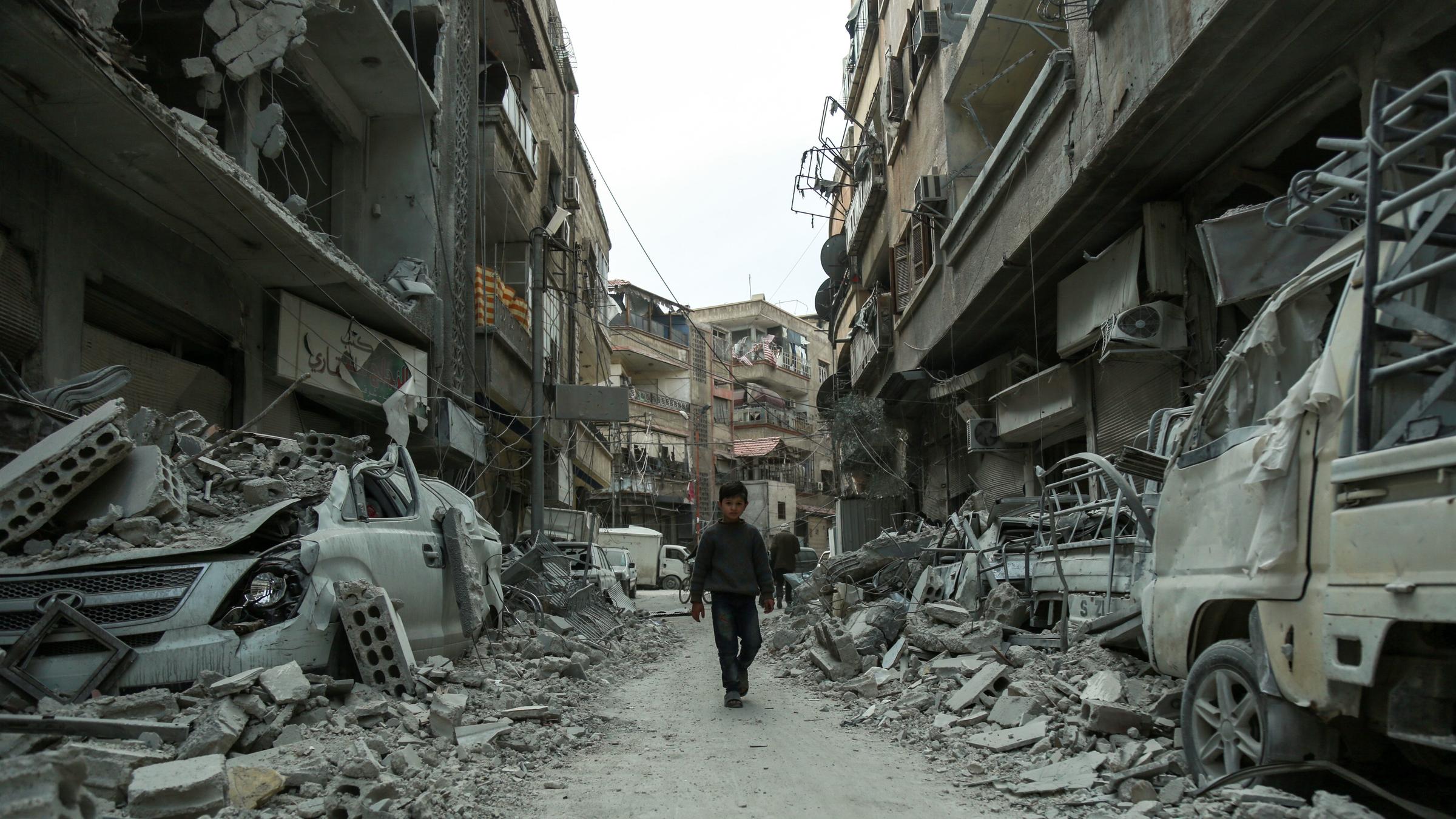 syrian war enters 8th year, trailing smoke and