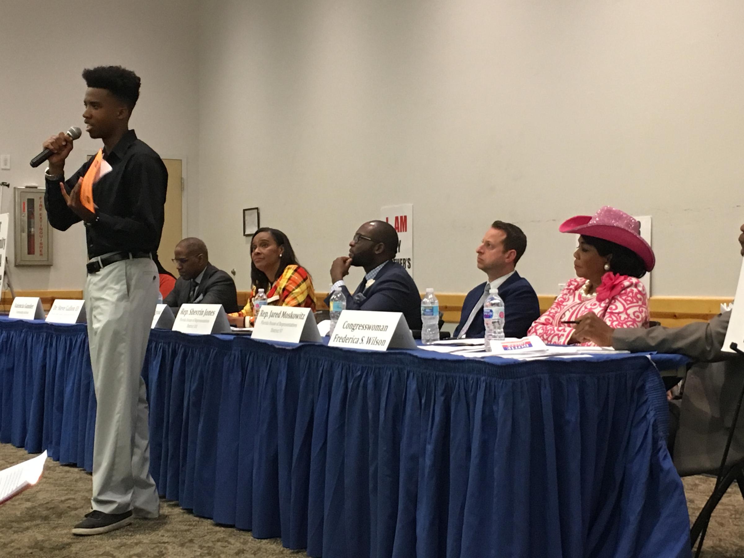 Black Officials Students Offer Gun Violence Solutions During