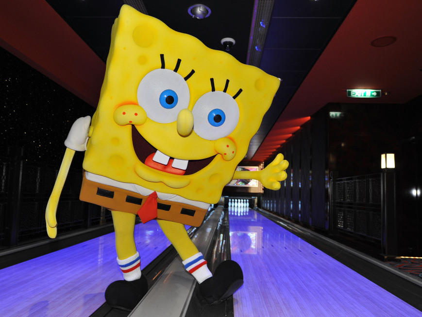 download free spongebob bowling game