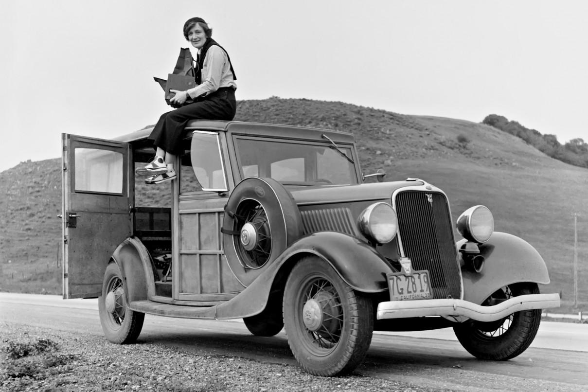 Dorothea Lange by Elizabeth Partridge