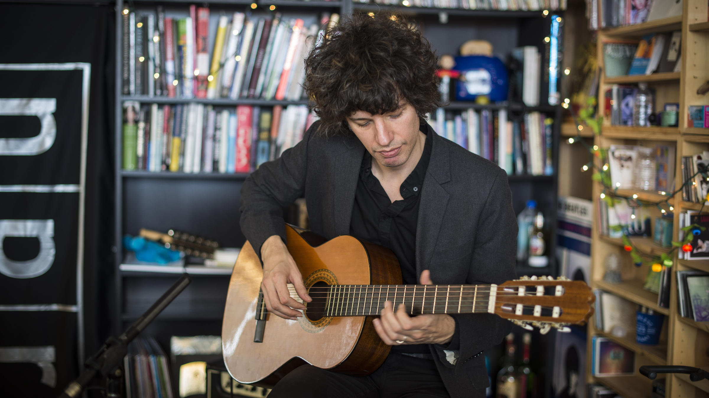 Federico Aubele Tiny Desk Concert Kunc