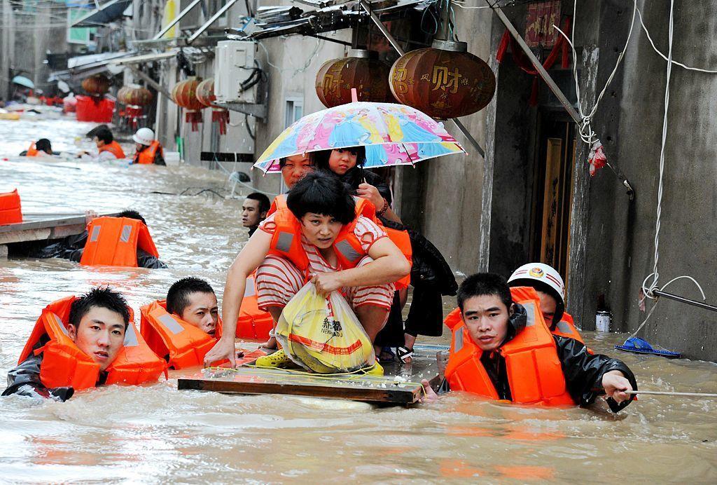 PHOTOS Typhoon Megi Slams Into Taiwan And Southeast China KNKX