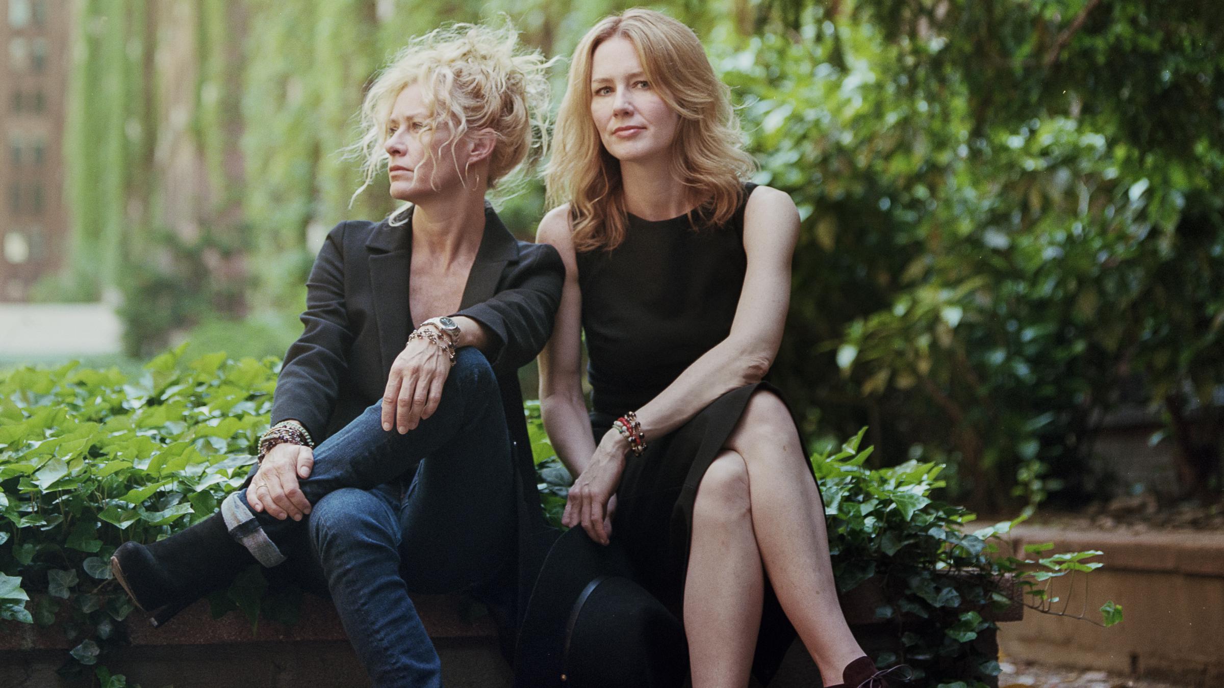 Songs We Love: Shelby Lynne & Allison Moorer, 'Not Dark Yet' | Public ...