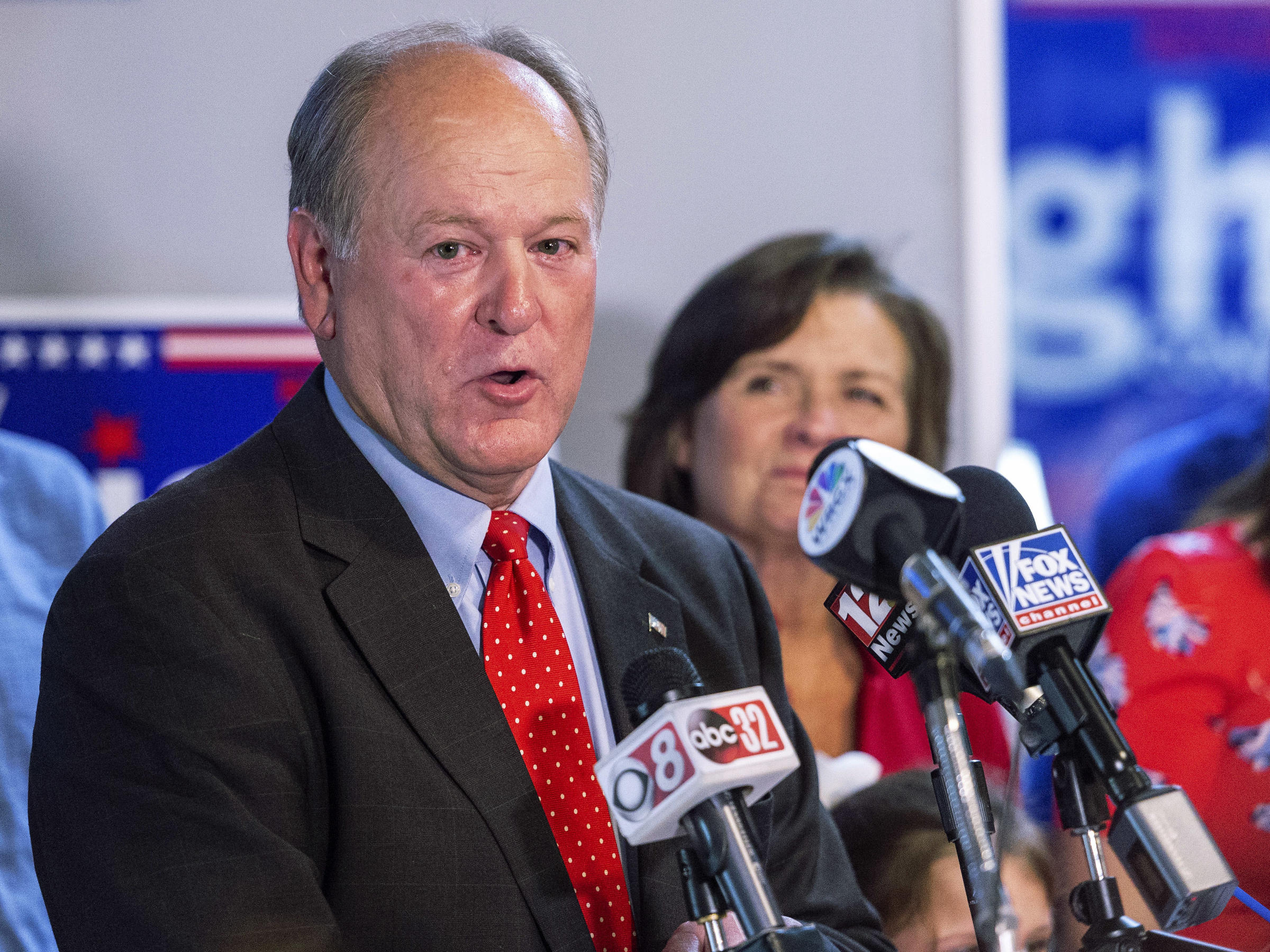 bobby bright concedes to alabama rep.