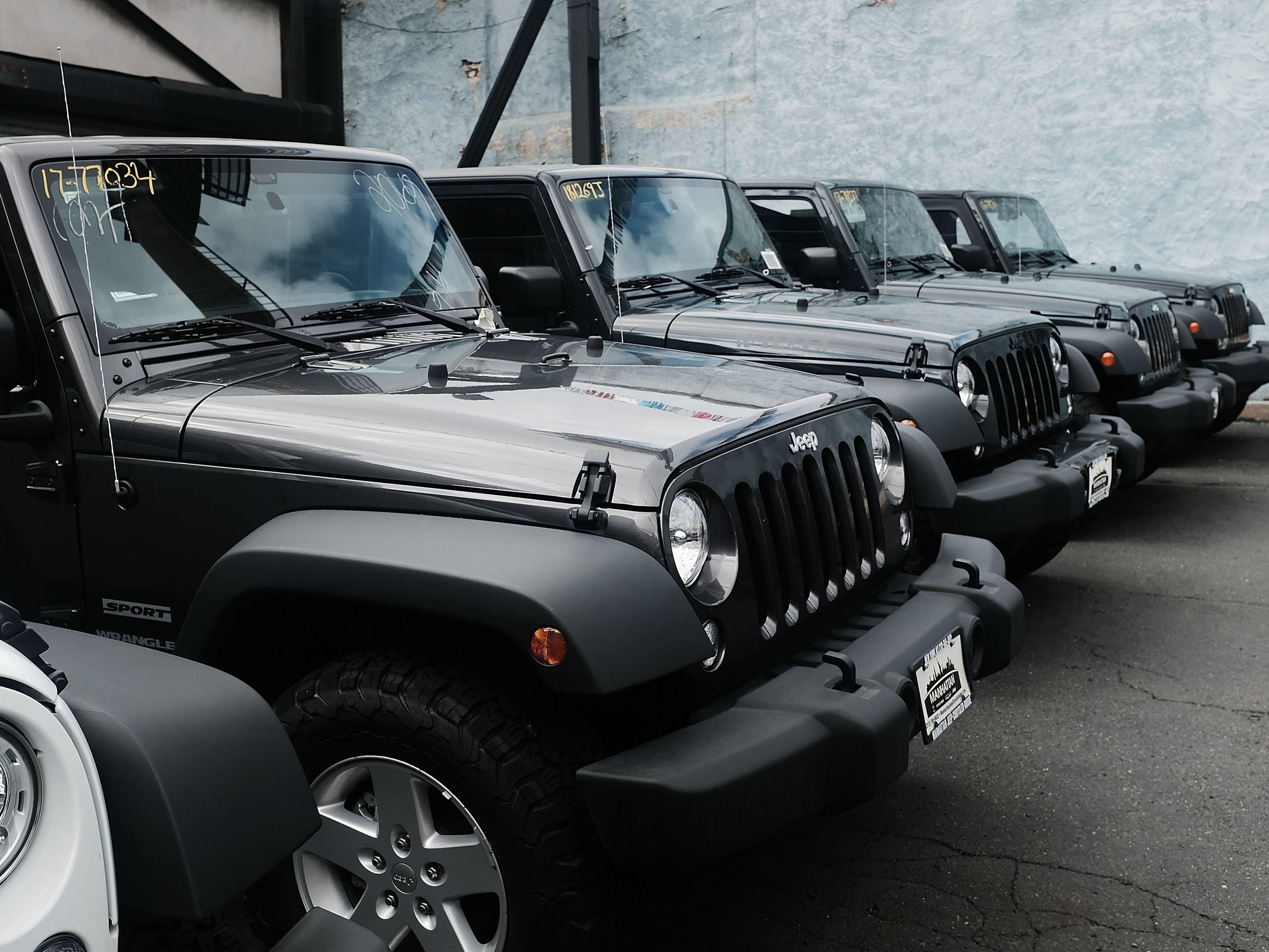 Fiat Of Manhattan >> Fiat Chrysler S New Ceo Faces Twin Challenges China And Fiat Of Manhattan >> Fiat Chrysler S New Ceo Faces Twin Challenges China And