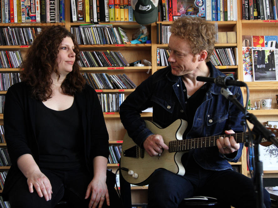 Low Tiny Desk Concert Weku