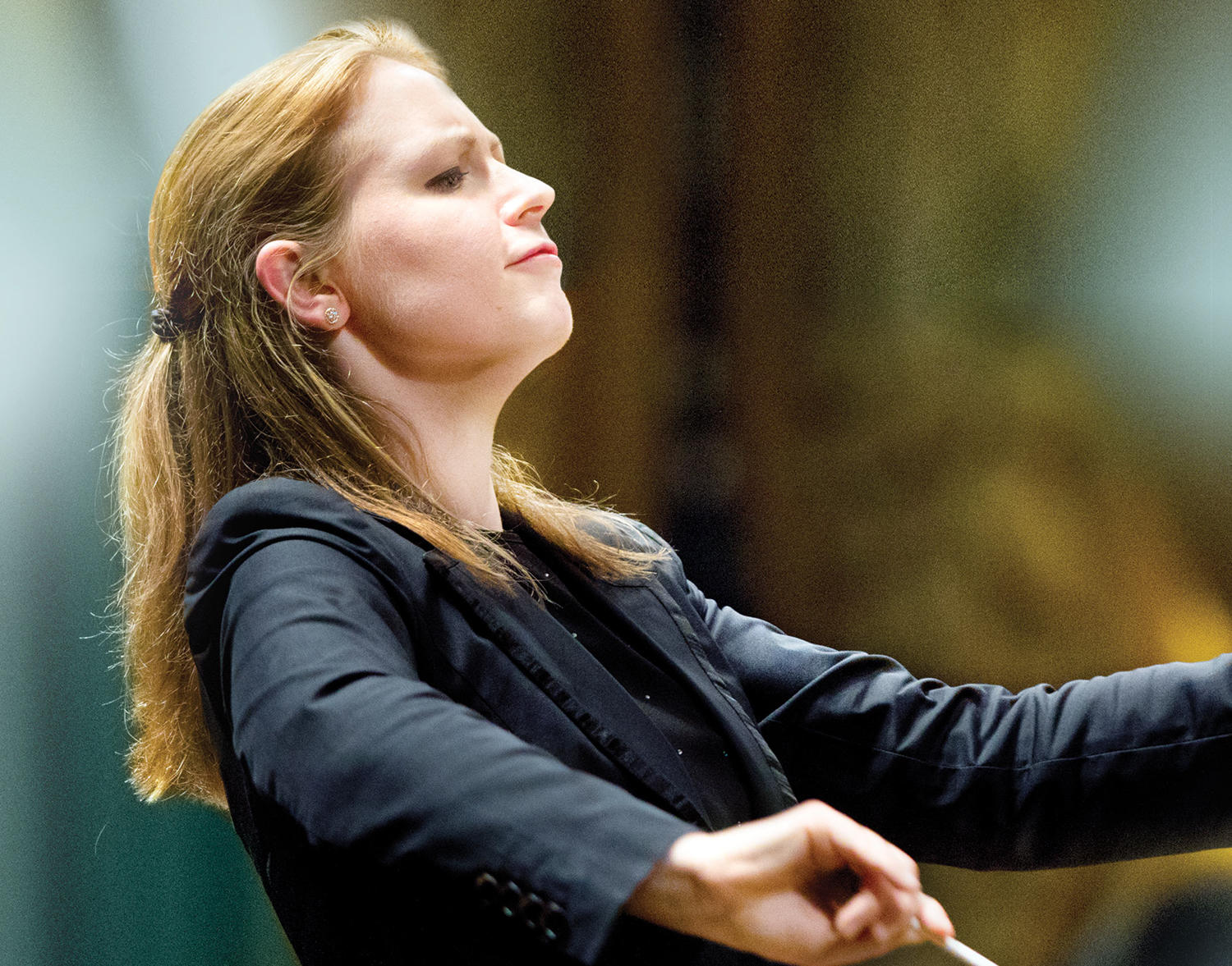 At 31, rising star conductor Gemma New is a &#39;rare talent&#39; at St. Louis Symphony | KBIA