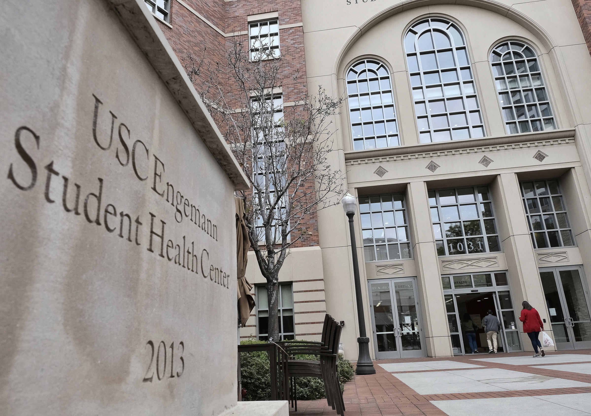 usc reaches $215 million settlement over gynecologi