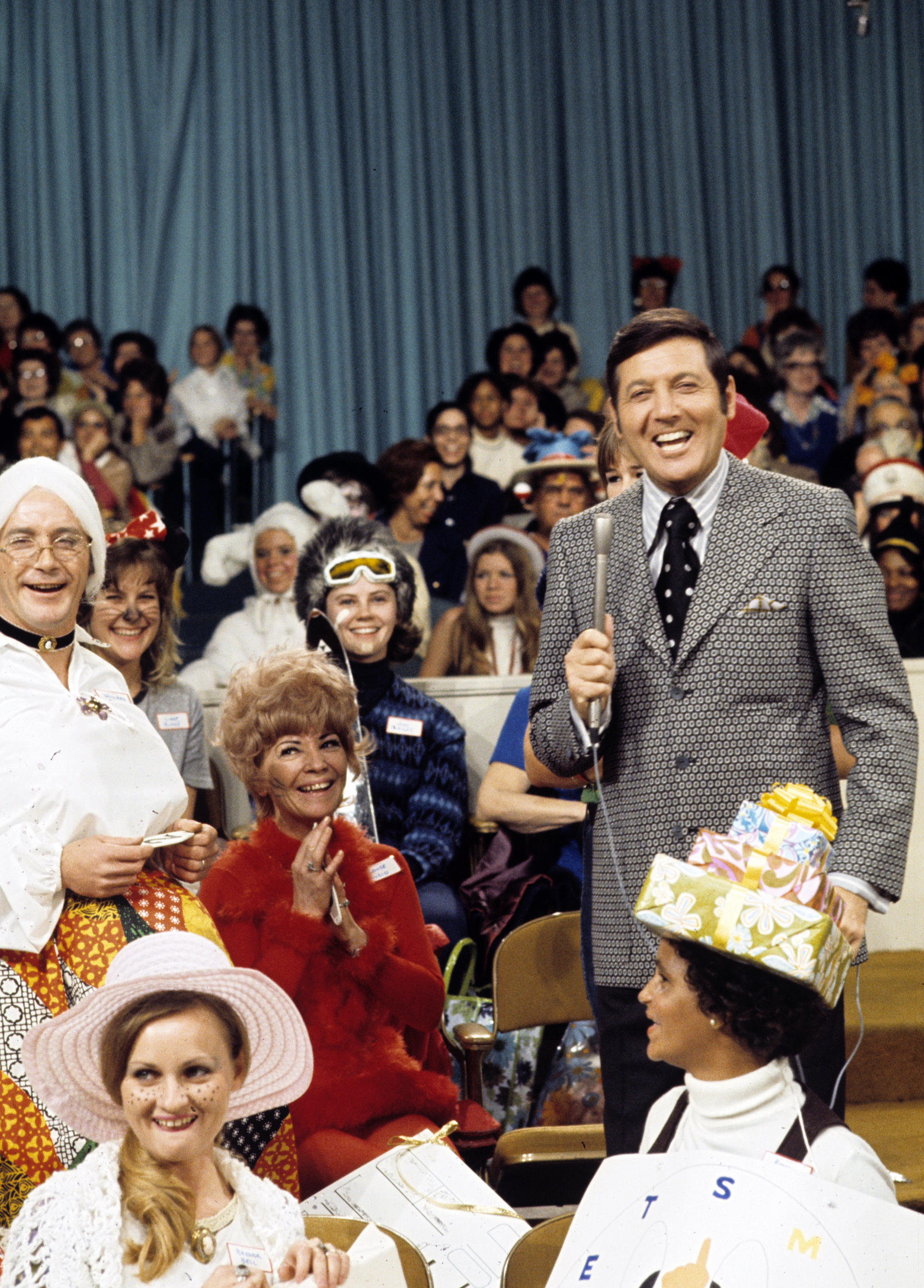 Monty Hall Host Of Let S Make A Deal Dies At 96 90 5 Wesa