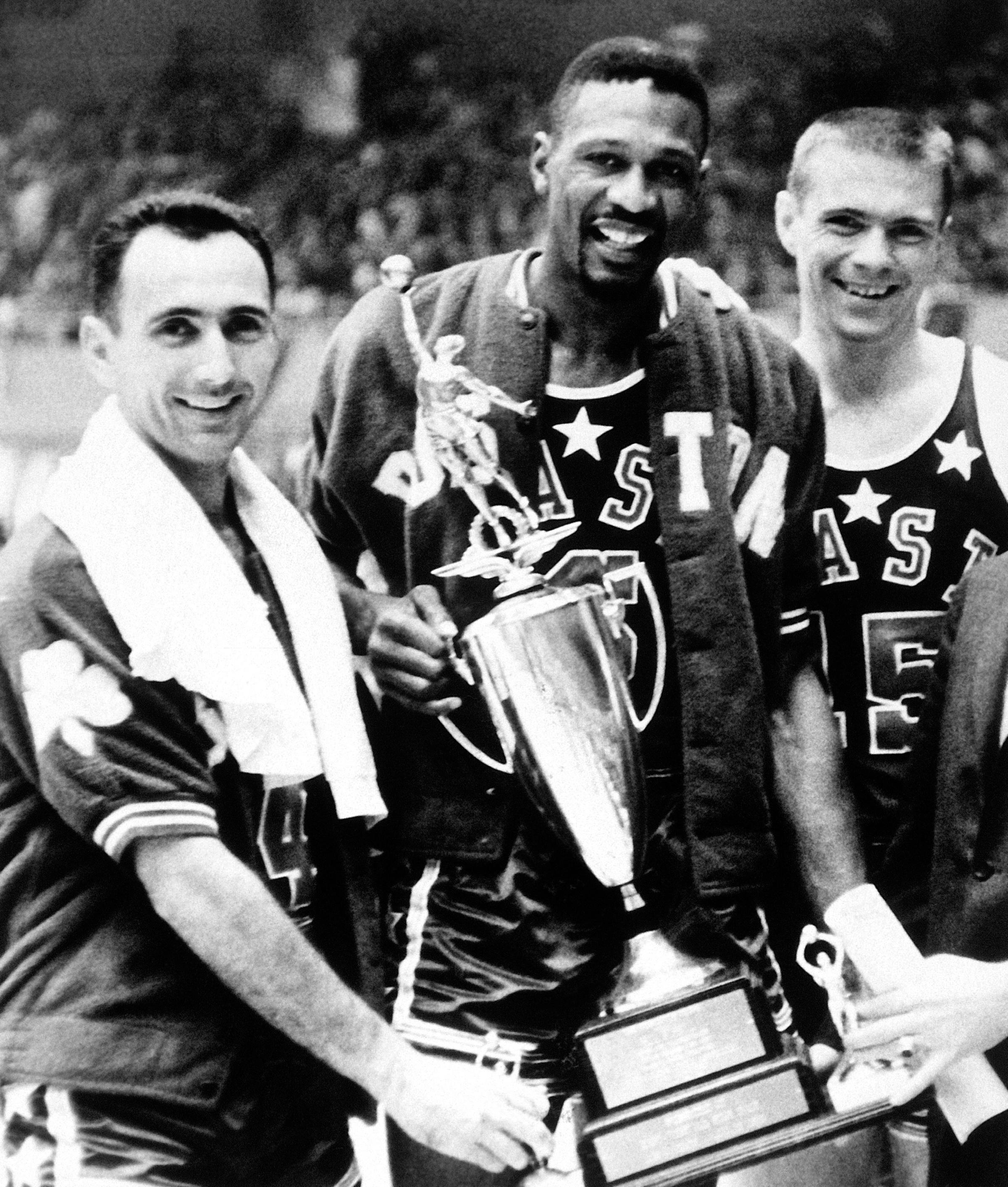 Bob Cousy, 90, Still Rues The Assists He Didn't Make To Bill Russell | WYPR