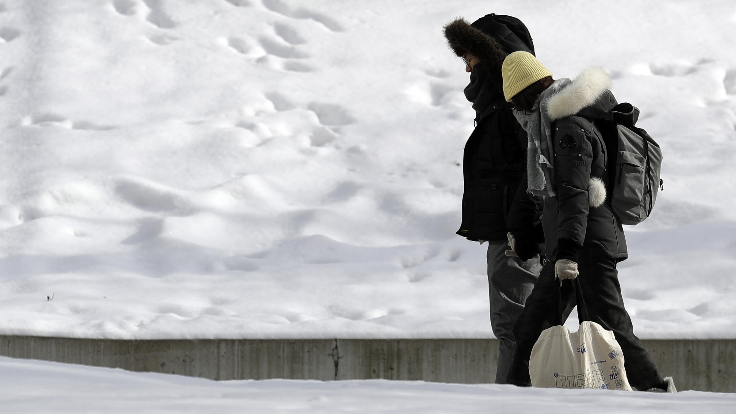 life-threatening arctic blast surges into midwes