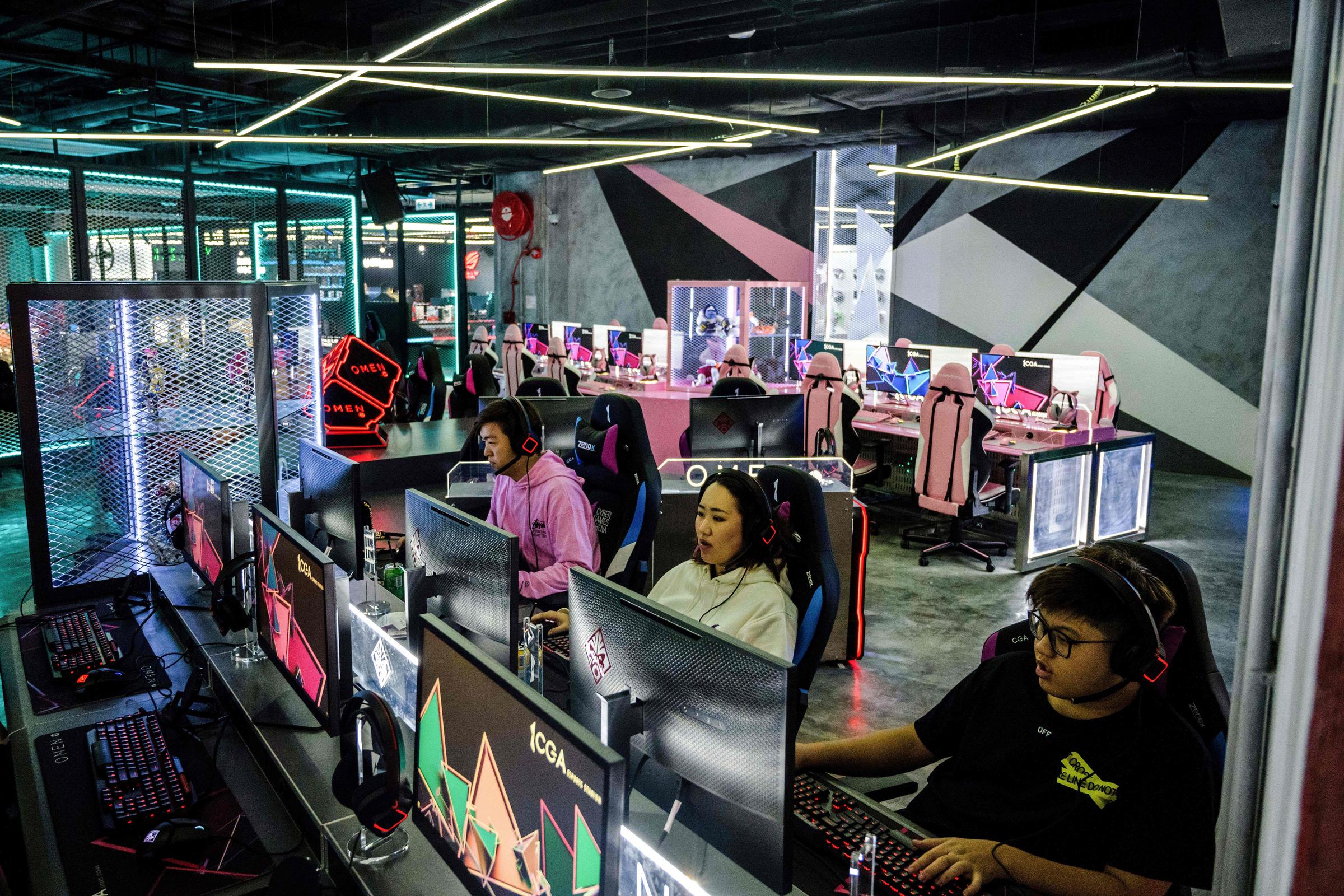 Ready (To Make Money) Player One The Business Of Esports KGOU