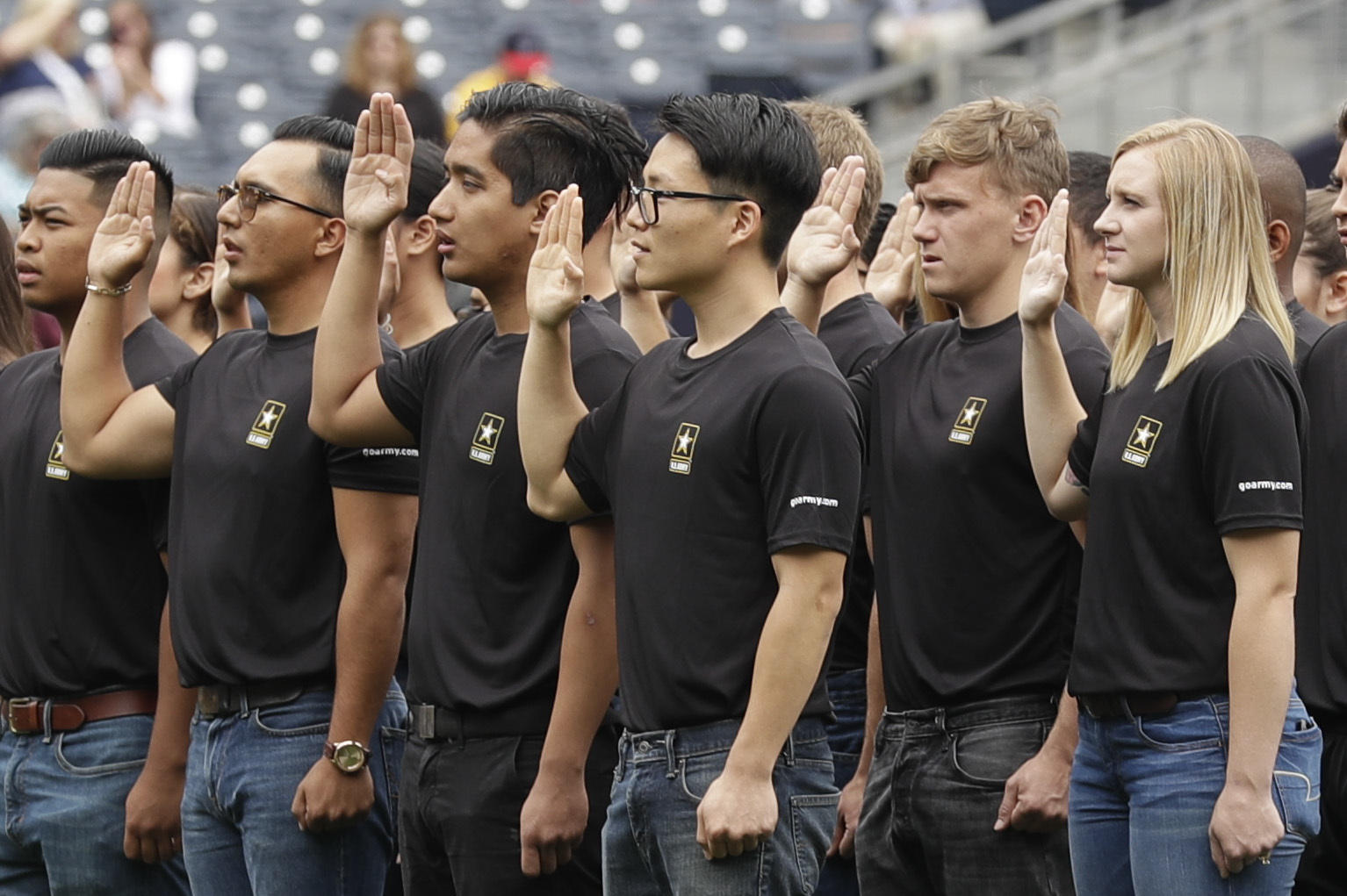 after-falling-short-u-s-army-gets-creative-with-new-recruiting